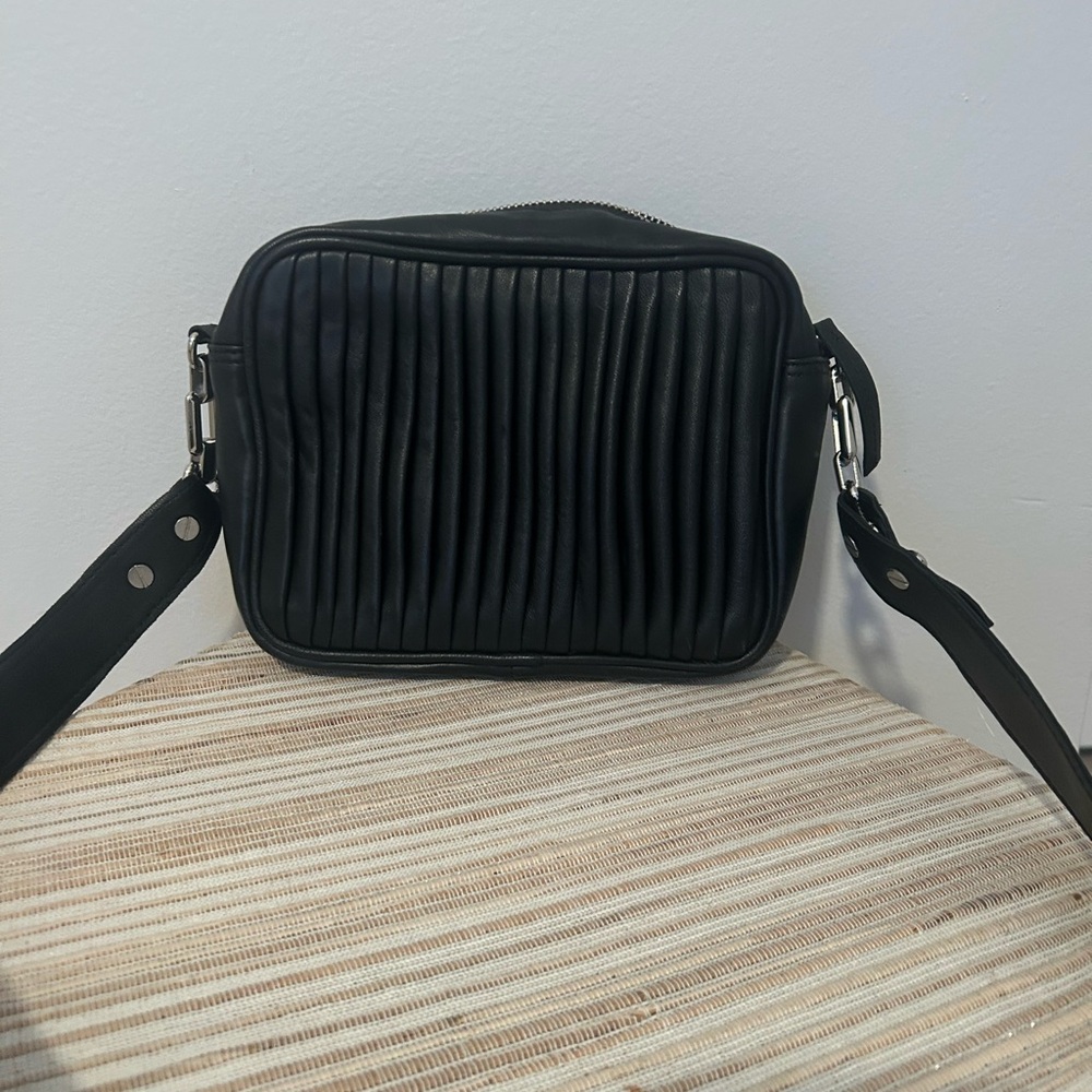 Black Quilted Men's Crossbody Bag
